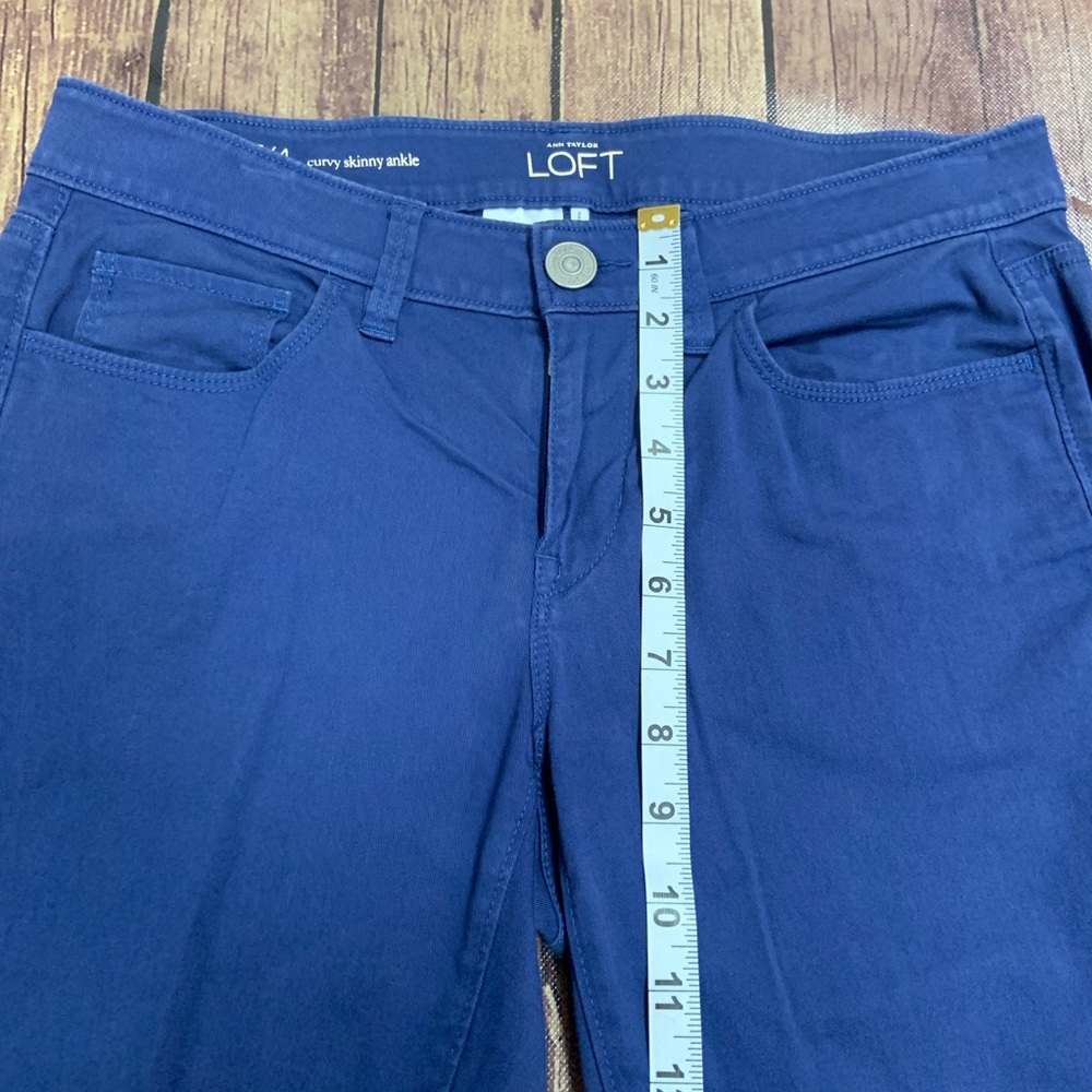 Loft Curvy Skinny Ankle Blue Jeans - Picture 3 of 6